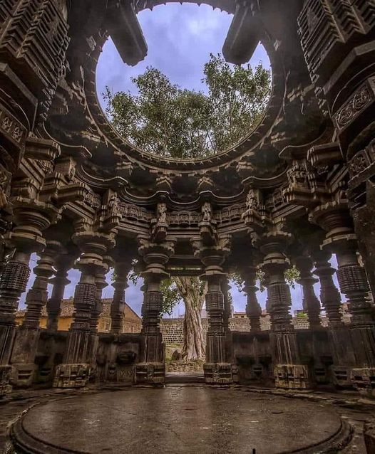 Pillars of Kopeshwar Temple-Khidrapur-Stumbit Heritage